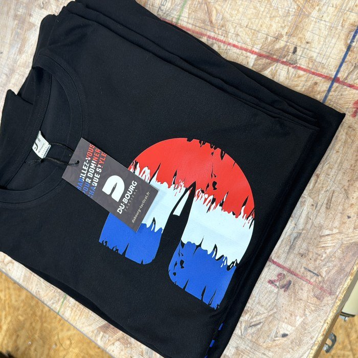 T-shirt imprimé pour une collection tactique