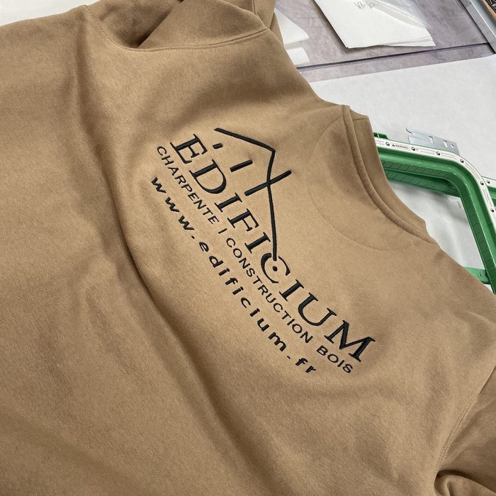 T-shirt floqué pour une entreprise de charpente bois