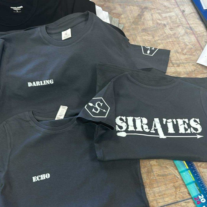 T-shirts personnalisés avec prénoms individuels imprimés à l'unité